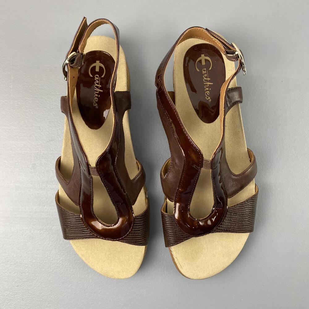 Earthies Brown Sandals - Picture 2 of 10